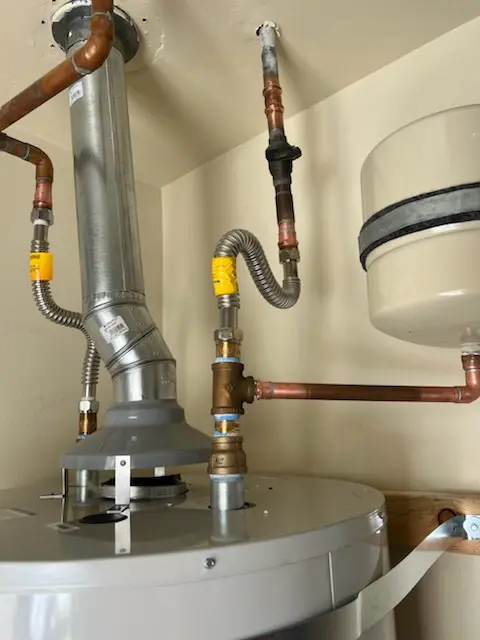Water heater installation and plumbing repair in Paoli Woods Foxwood